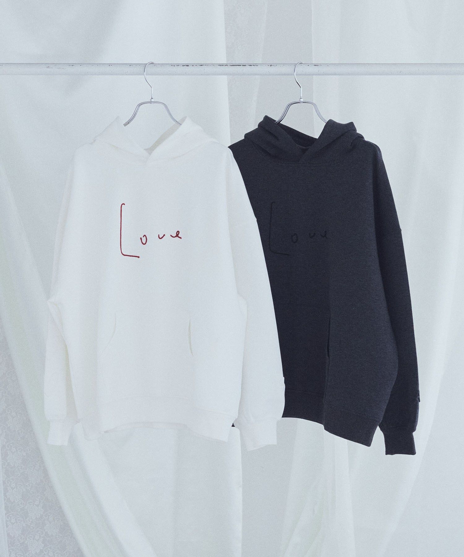 □高橋愛×GreenParksロゴパーカー/Green Parks（グリーン パークス）の