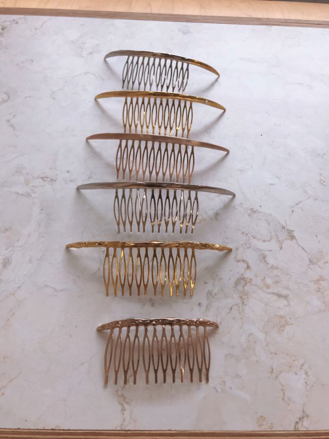 ショートヘアさんにも人気！「PLUIE」の三日月コームを唯一試せる