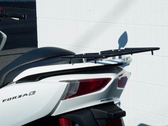 Webike | World Walk ワールドウォーク マルチリアキャリア フォルツァ