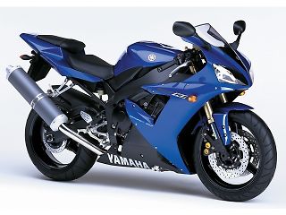YZF-R1（RN09/RN10）に適合する｜ラジエーターコアガード・オイル