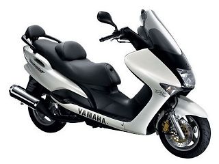 ヤマハ マジェスティ125 YP125FI 逆輸入車 2007年式の諸元・スペック
