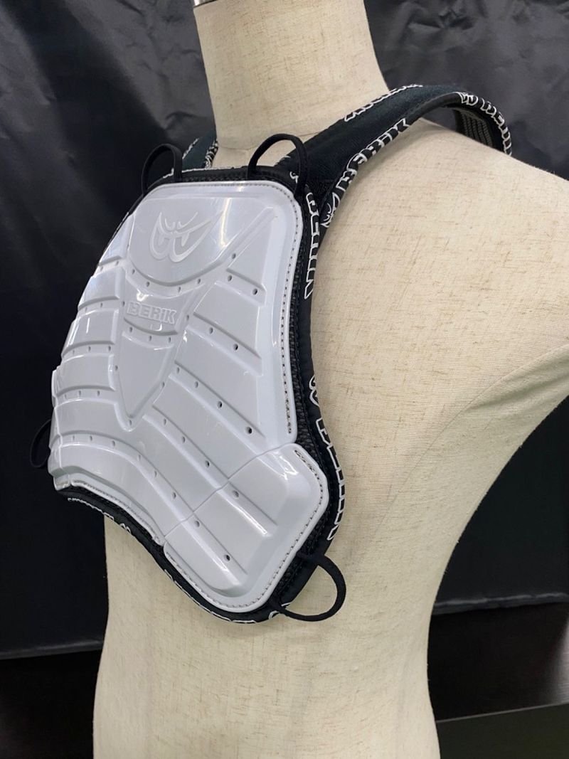 ウェビックガレージセール | ベリック バックプロテクター&amp