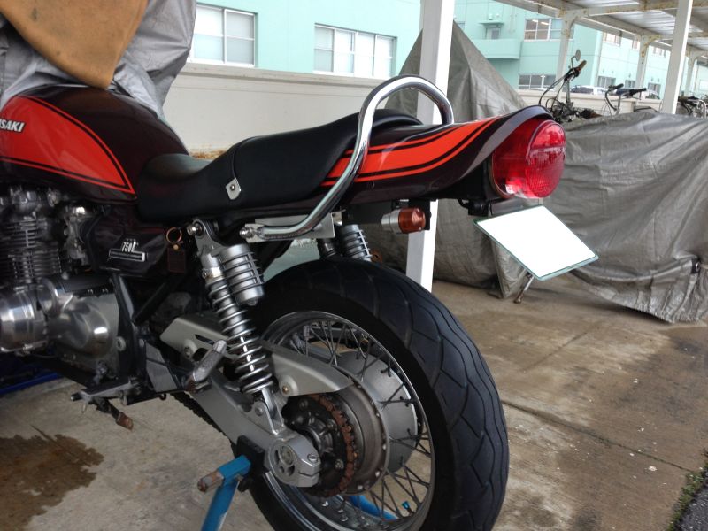 PMC:ピーエムシー Z1/Z2 タンデムバーを使った、FBRSさんのバイク用品