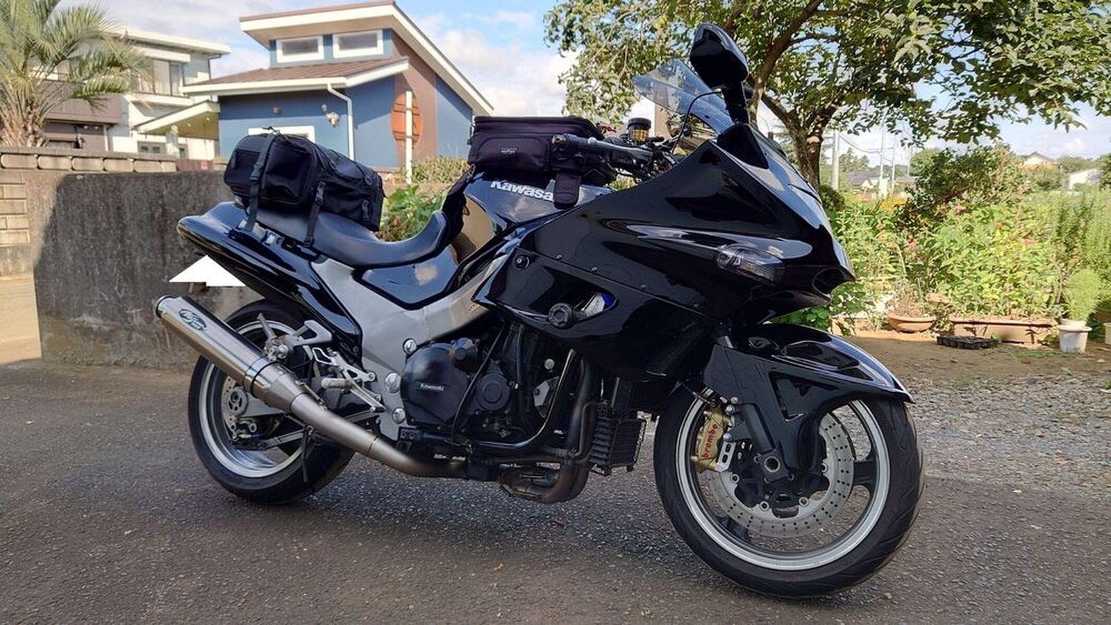 KAWASAKI ZZR1100/ZX-11「国道最高地点を目指して