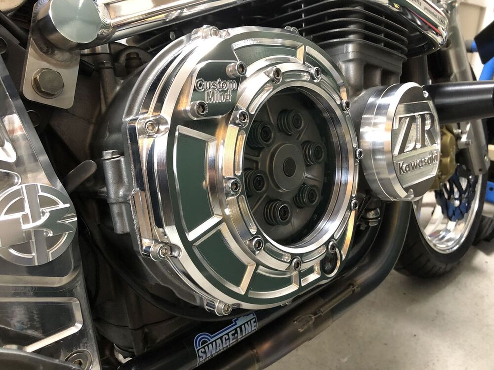 KAWASAKI ゼファー1100「スケルトンクラッチカバー製作交換