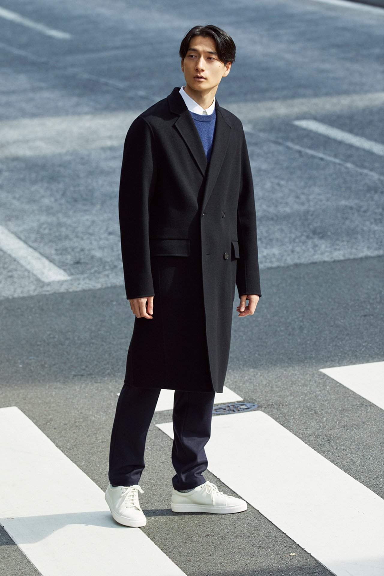 Theoryの名品アウター3選】冬の装いを美しくみせる、大人の着回し術 | UOMO