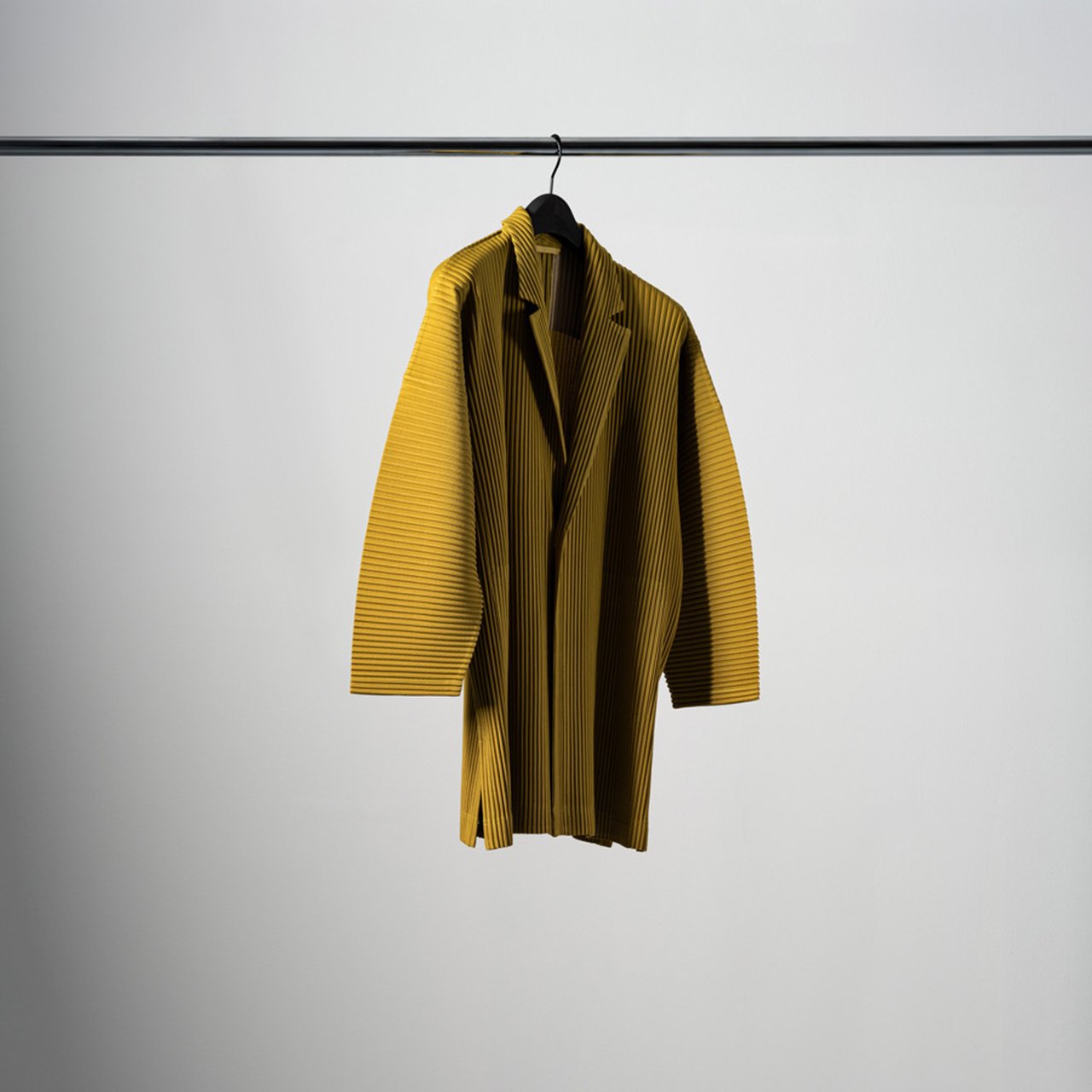 オム プリッセ イッセイ ミヤケ設立10周年記念】カラバリ豊富な限定