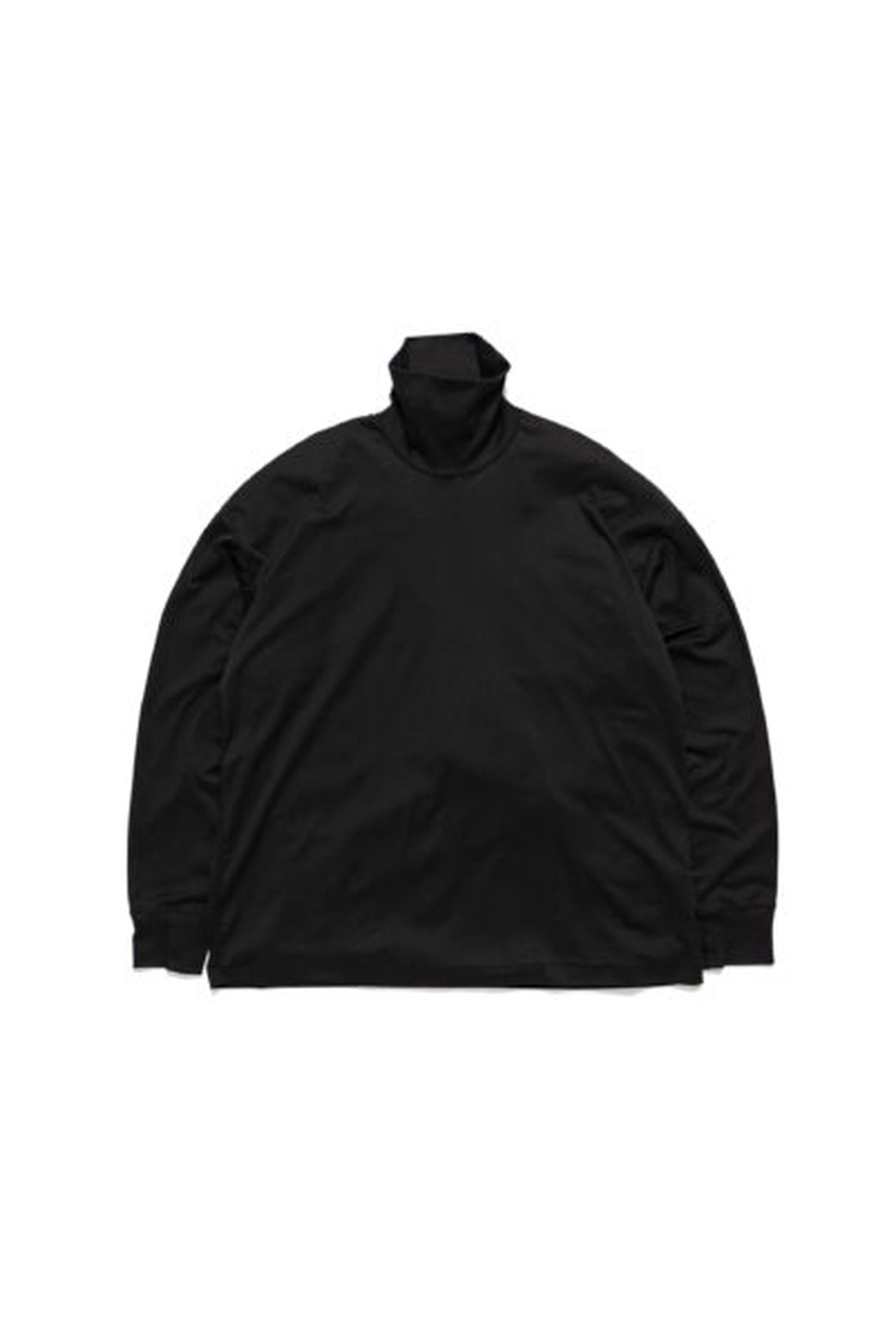 買うべき大人の別注】リバーシブルダウンに注目。即完売コラボ「ヨーク