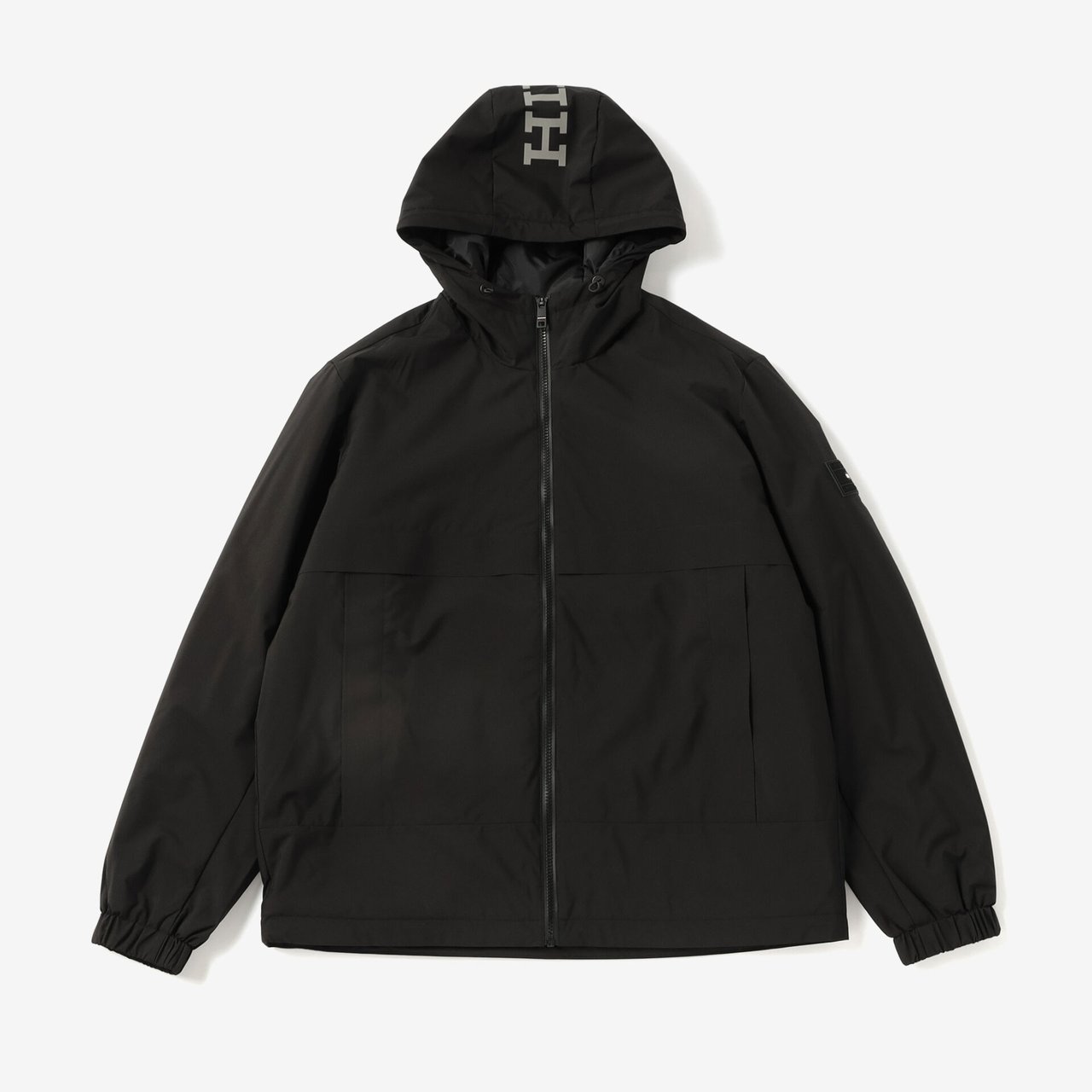 ゴアテックスジャケットからダウンまで。防寒性抜群の「トミー