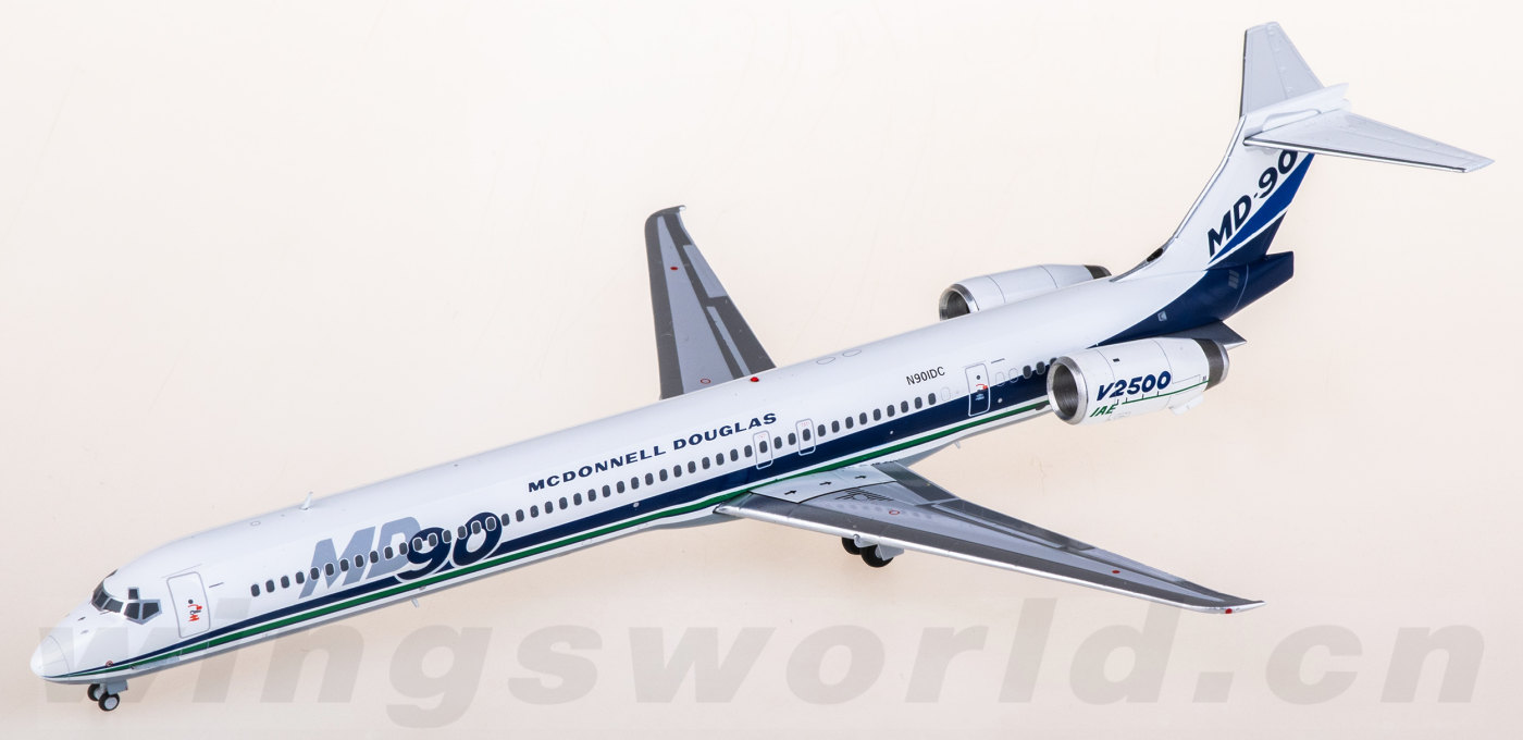 LH2501 McDonnell Douglas MD-90 N901DC JC Wings 1:200 -飞机模型世界