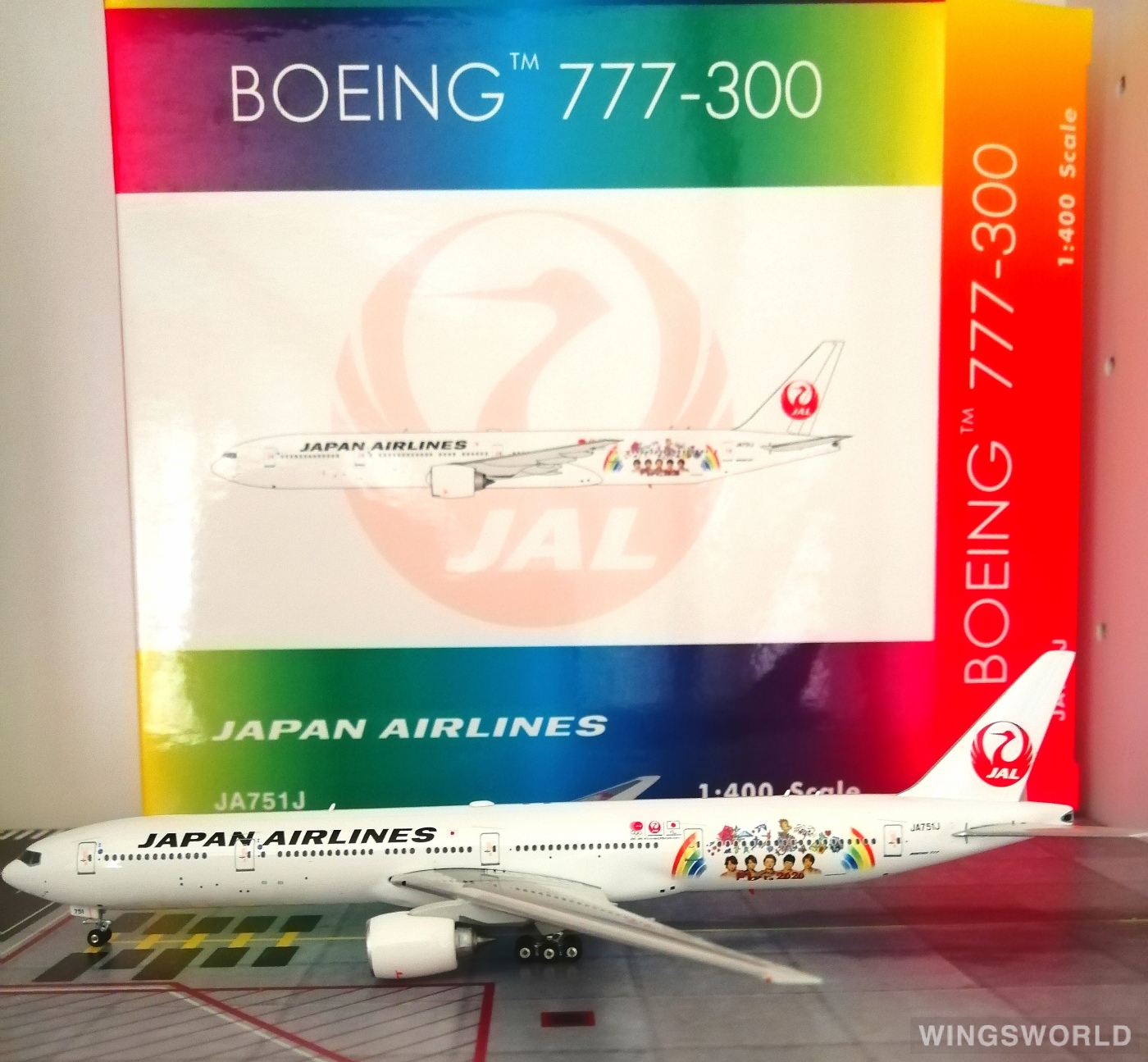 Phoenix 1:400 Boeing 777-300 Japan Airlines 日本航空PH04087 JA751J