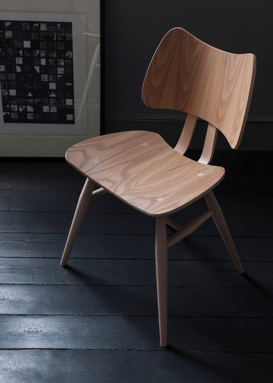 マーガレット・ハウエルが復刻英国で最も親しまれているアーコールの