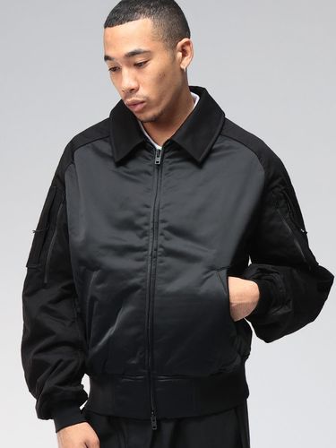 GIVENCHY (ジバンシィ) スターフード フルジップ ウインドブレーカー