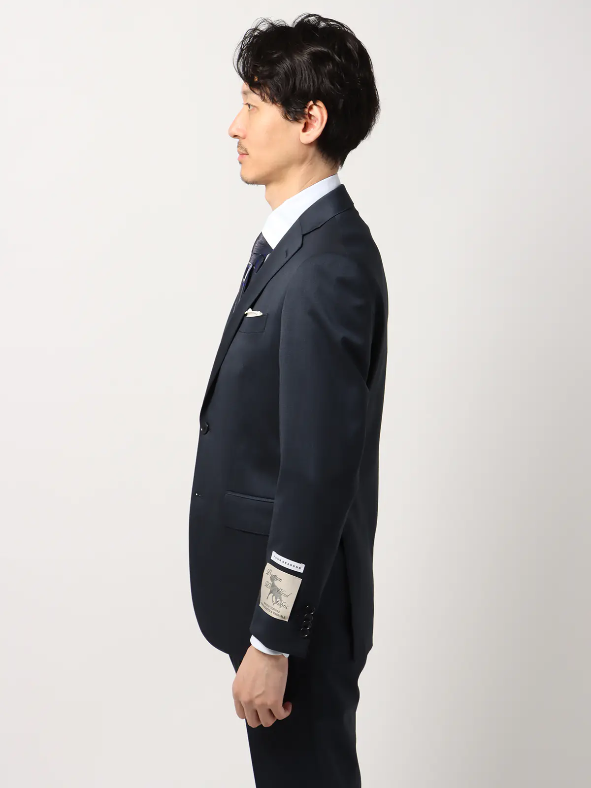 スーツ／ウォッシャブル／ストレッチ／2つボタン／Premium Wool Blend