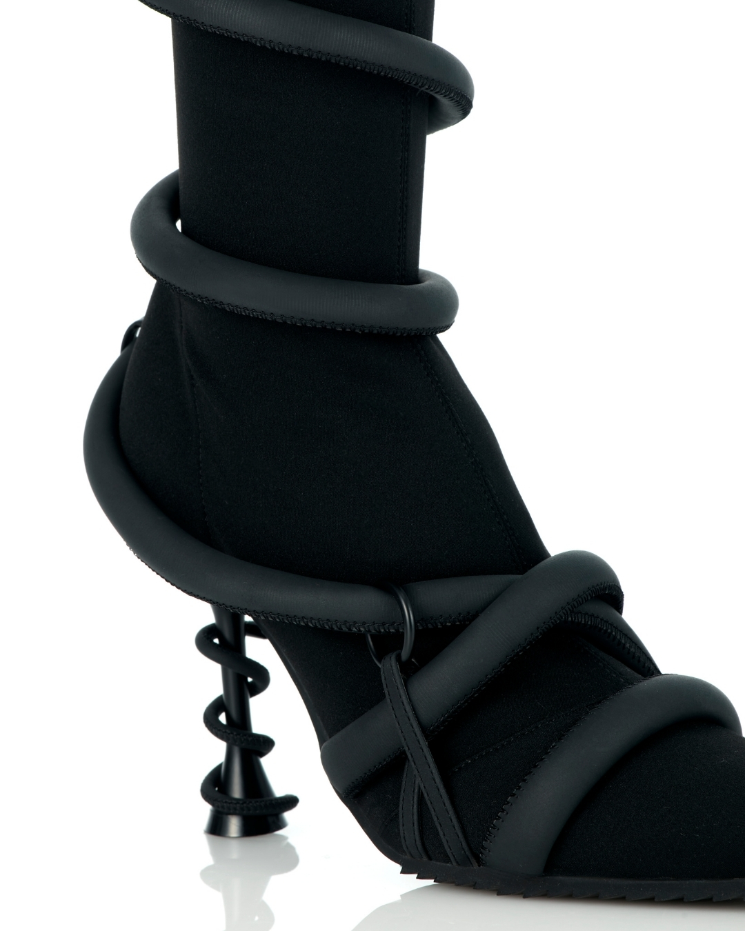 yello スパイラルブーツ シルバー