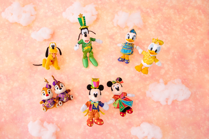 東京ディズニーリゾート（R）】40周年記念コスチュームを着たミッキー