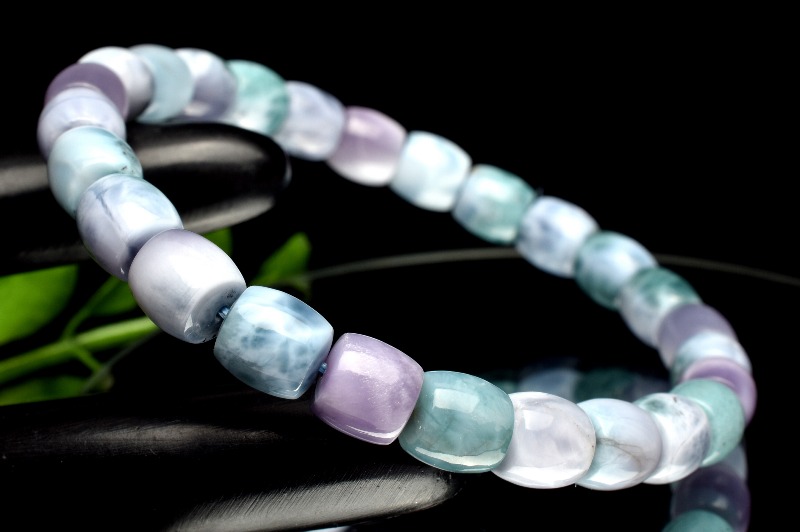 1点物】入手困難◇激レア天然カラー！ パープルラリマー 7x7mm