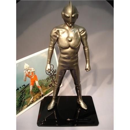 海洋堂・ウルトラマン大博覧会限定「ヒューゴー賞ウルトラマンブロンズ