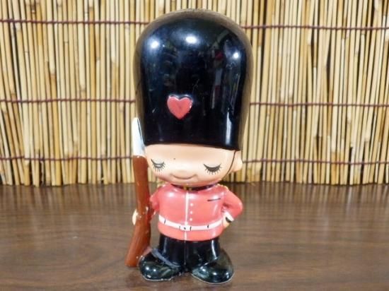 内藤ルネ 陶器人形（兵隊） - 「宝の森」昭和レトロ雑貨、フィギュア