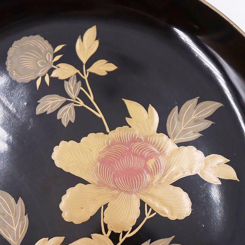 昭和の黒漆塗り木皿 菓子皿にも季節の草木花蒔絵