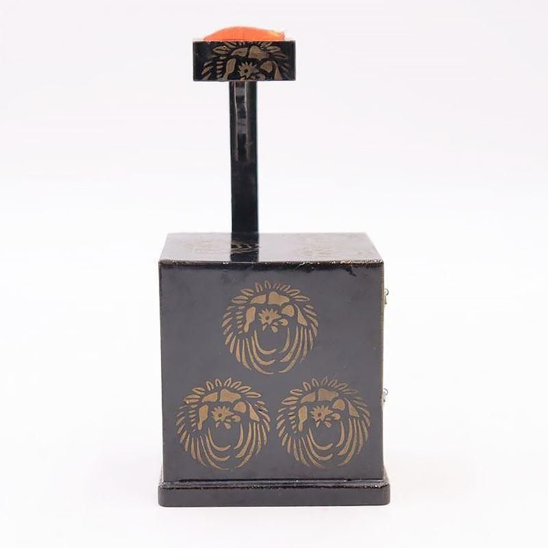 雛道具 黒塗 ミニチュア 針山付きお針箱 大正時代 黒塗り 木製