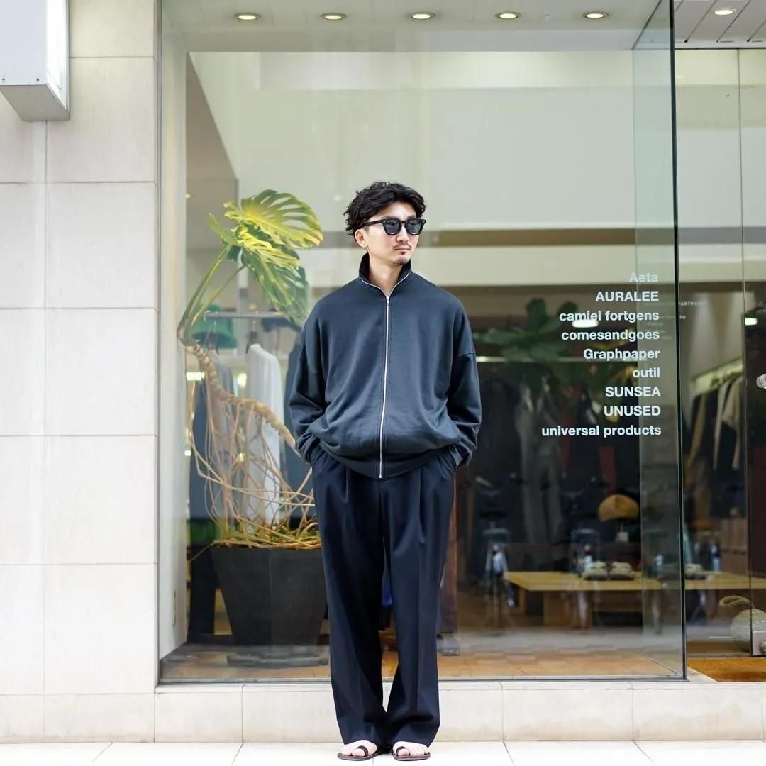 AURALEE (オーラリー) Light Wool Max Gabardine Two-Tuck Slacks