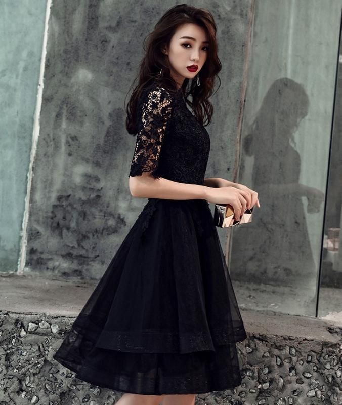 XS～3L 透かし彫りレースとチュールドッキングの膝丈袖ありフレア