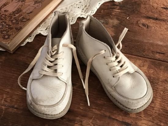 ヴィンテージ レザー製ベビーシューズ