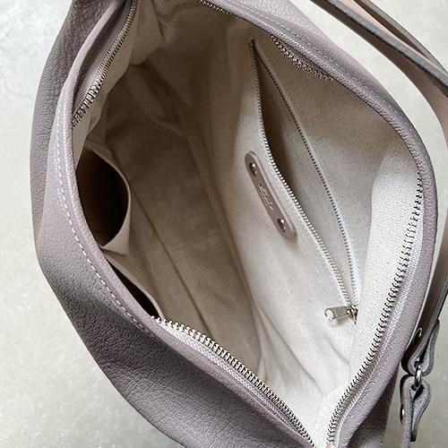 ゴートレザー製 ショルダーバッグL | 軽くて丈夫な山羊の革 - Ense