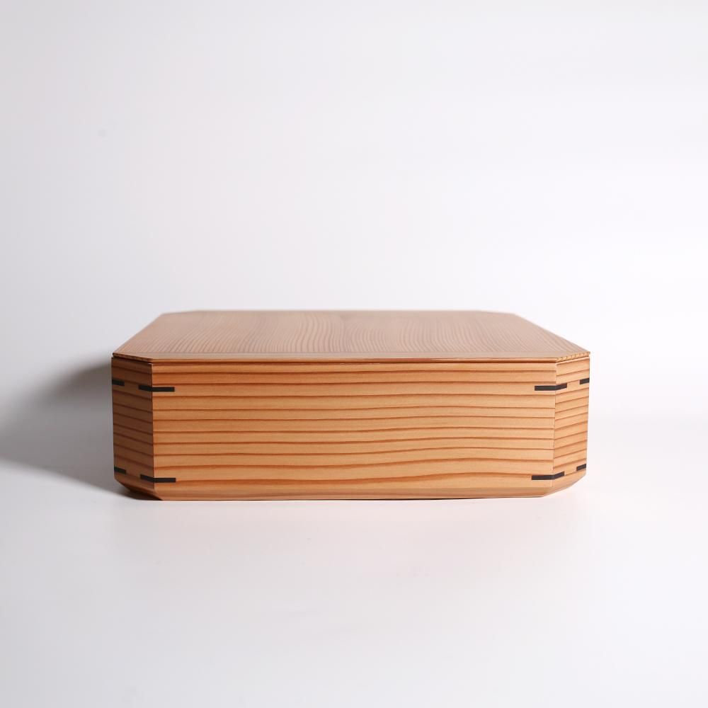 酒井 航（DOUBLE＝DOUBLE FURNITURE）_ 杉重箱2段 - NODE