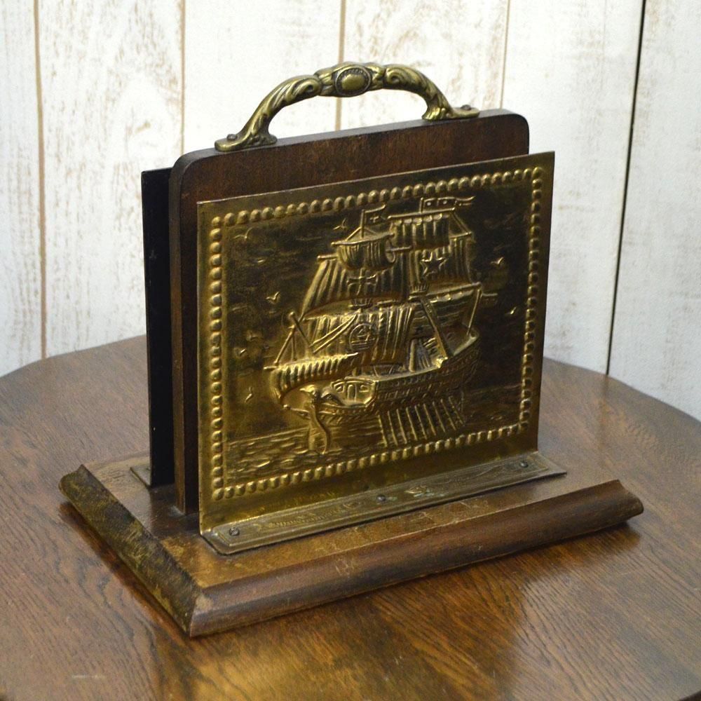 アンティーク雑貨｜スタンド レターラック｜帆船デザイン｜真鍮＆木製
