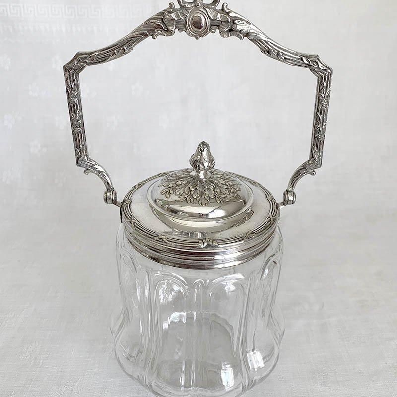 エレガントなガラスビスケットジャー 持ち手付き