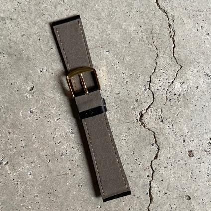 国内老舗ベルトメーカー別注 CARTIER MUST TANK （カルティエ マスト