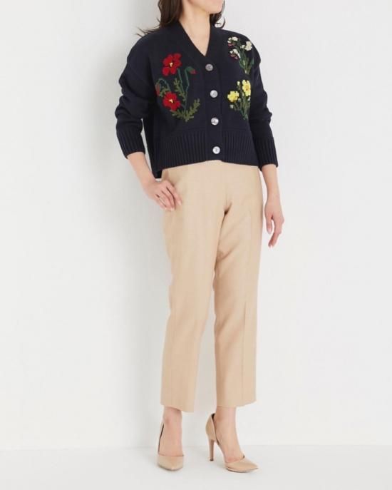 フラワー刺繍Vネックカーディガン(ネイビー) - seventen