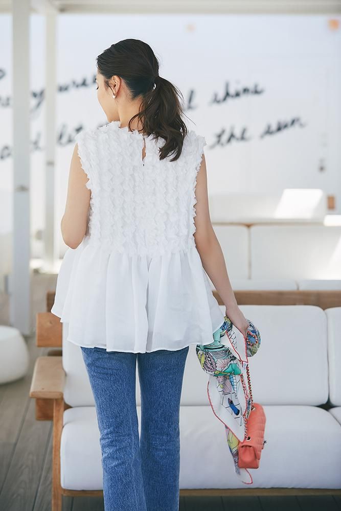 ソフトオーガンジーフリルトップス(ホワイト) - seventen