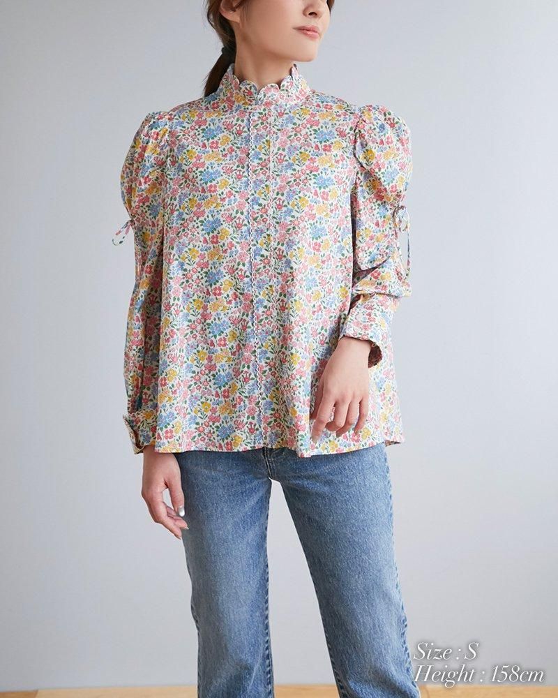 リバティプリントスカラップブラウス(ブルー) - seventen