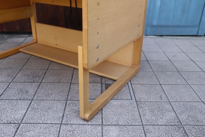 値下げ/karimoku(カリモク)とBenesse(ベネッセ)のコラボ商品 学び成長