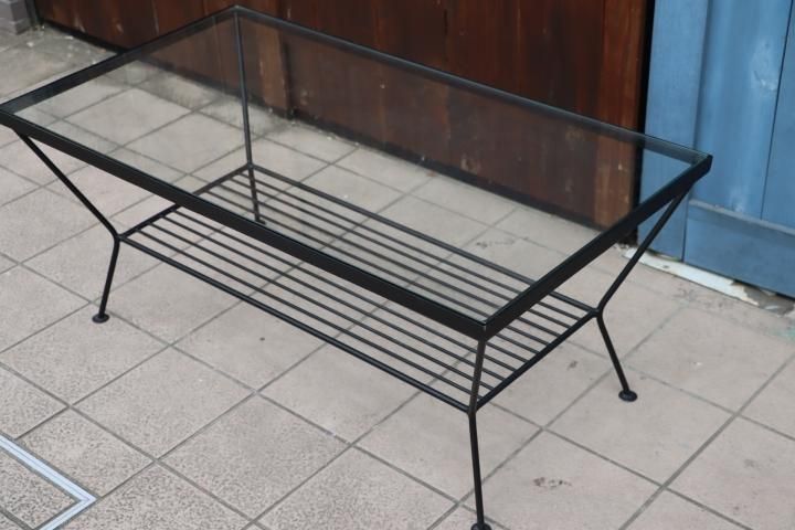 unico(ウニコ)の人気シリーズEDDY(エディー)リビングテーブルです