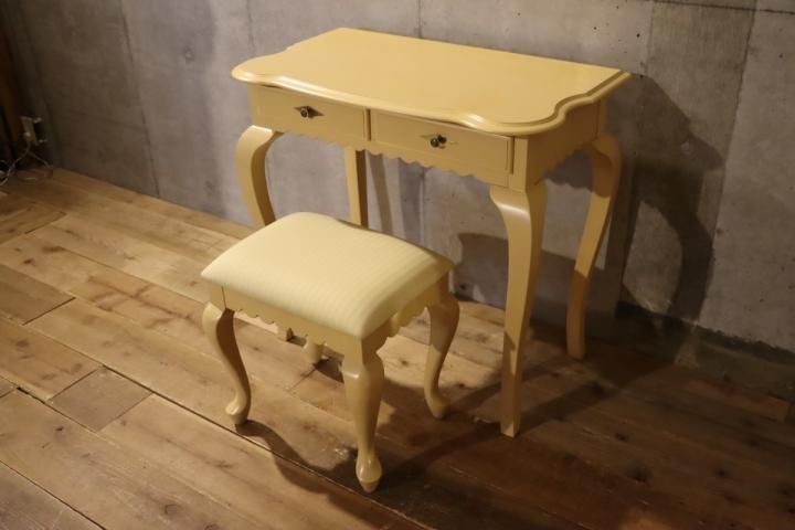 IDC OTSUKA(大塚家具)取り扱いブランドLYNN HOLLYN(リンホーリン)の