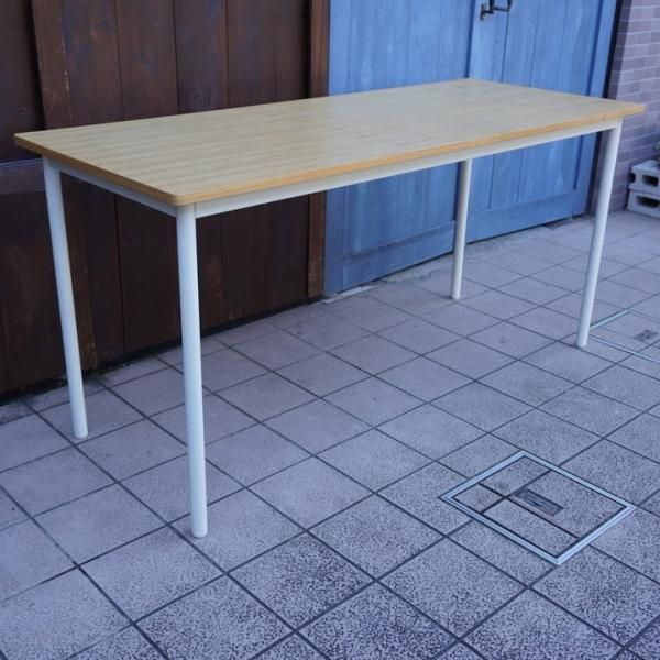 無印良品(MUJI)よりタモ材×スチールのパーソナルデスクです♪シンプル