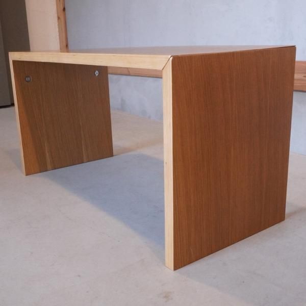 オーク材を使用した無印良品(MUJI)のコの字の家具・積層合板・幅70cm