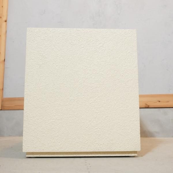 ZARA HOME(ザラホーム)のキューブテーブル/オフホワイトです。質感豊か