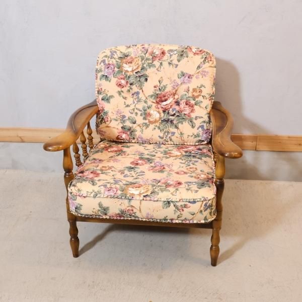 Karimoku(カリモク家具)のCOLONIAL(コロニアル)シリーズ WC6000肘掛