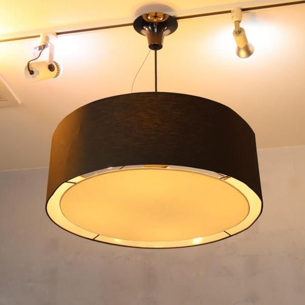 IDEE(イデー)ORB CEILING LAMP(オーブシーリングランプ)です。シェード