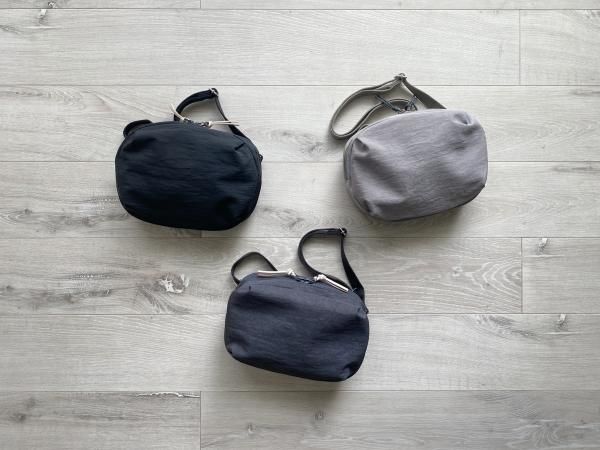 FUKUI SIWAナイロンボディバッグS ダークグレー - NIZYU KANO 公式通販