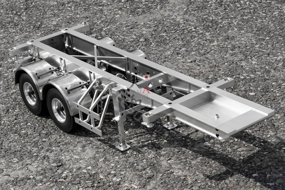 タミヤ1/14 20ftコンテナ積載用セミトレーラー