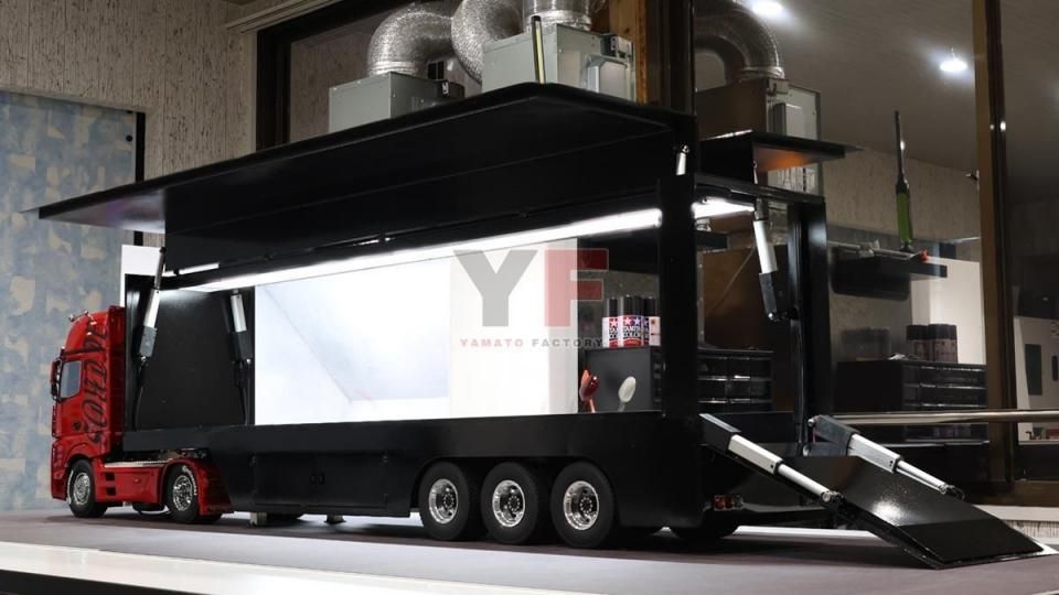 タミヤ1/14 3軸フルメタルウィングトレーラー ブラック