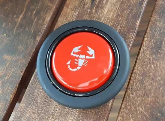 ABARTHホーンボタン - フィアット・アバルトパーツのネットショップ