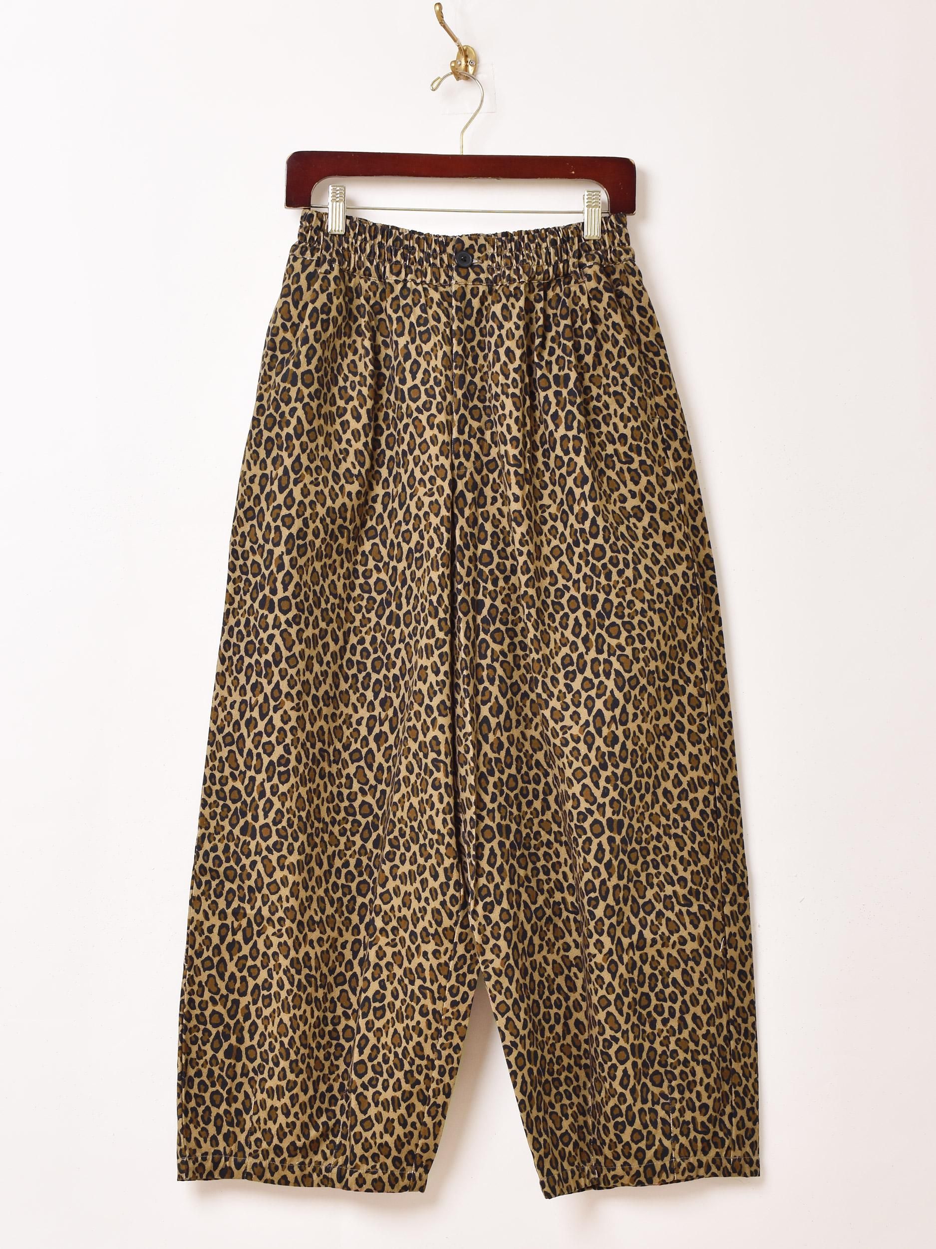 2色展開】「Emerald Motel」レオパード柄 ヘムタックパンツ ベージュ
