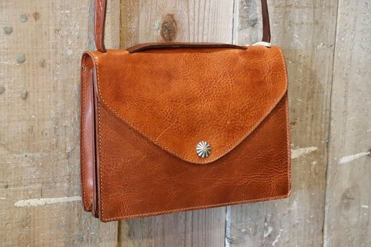 RRL(ダブルアールエルラルフローレン):レザー ショルダー バッグ